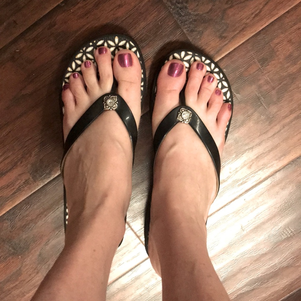 Brighton flip flops sz 9